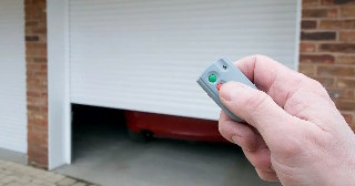 Купить автоматику для рулонных ворот Медногорск, цена от 2725 руб.