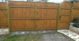 Купить распашные ворота деревянные Медногорск, цена от 2725 руб.